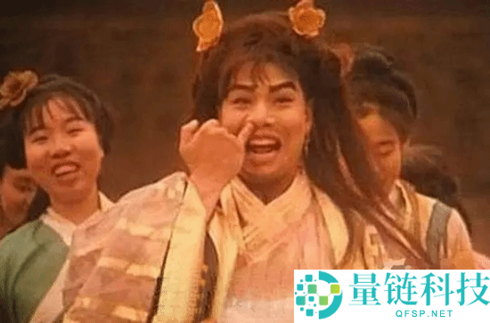 李健仁坐轮椅观影：早年中风导致半身不遂的如花演员