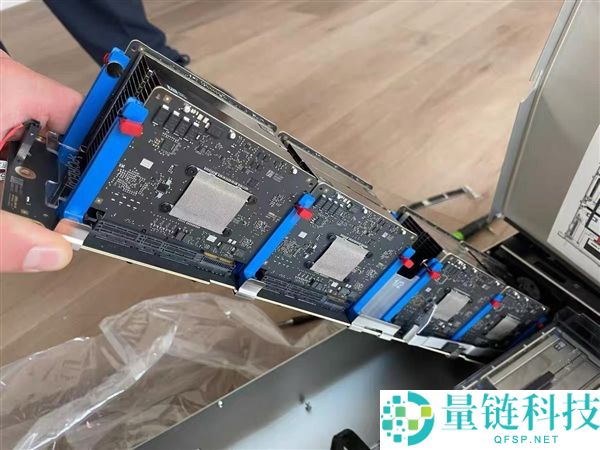苹果服务器无需至强M5，内部泄漏照片曝光