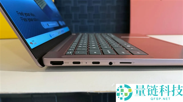 联想IdeaPad Vibe正式发布：对标MacBook Neo，七款配色与可换键帽设计