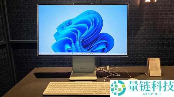联想IdeaPad Vibe正式发布：对标MacBook Neo，七款配色与可换键帽设计
