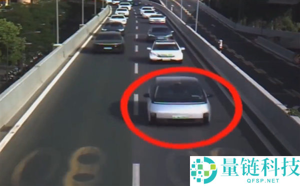 成都启用AI监测管理“龟速车”，行驶200米被超18次引关注