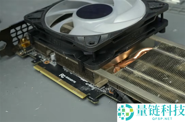 RTX 4090散热器强装RTX 3060：性能未受影响的白折腾体验