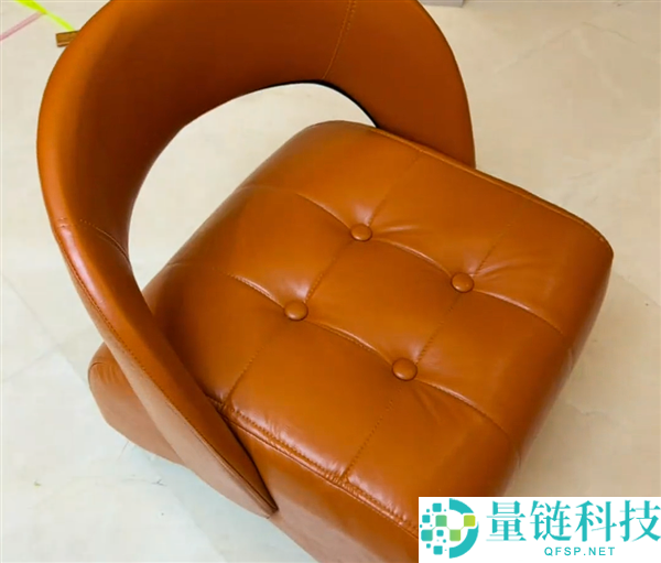 溜溜凳由烧毁资料制成，交个同伙直播间致歉整改揭秘