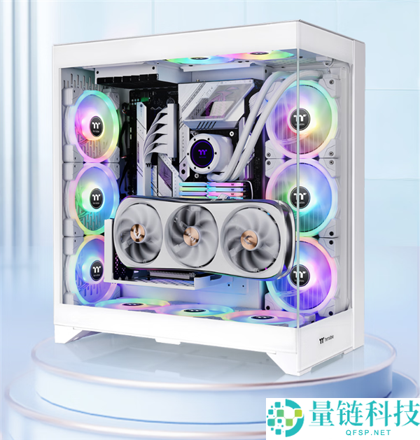 999元新款Tt CTE E660 MX机箱：主板90度扭转设计增强散热效果